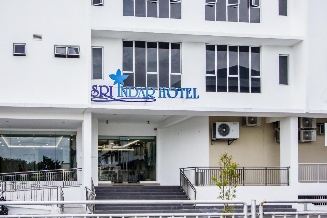 Sri Indar Hotel & Suites Parit Buntar Exterior photo